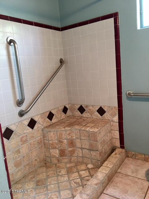 4725 E Cecelia St, Tucson, AZ 85711 photo 3