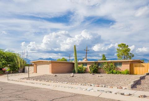 8821 E Mcclellan St, Tucson, AZ 85710 photo 4