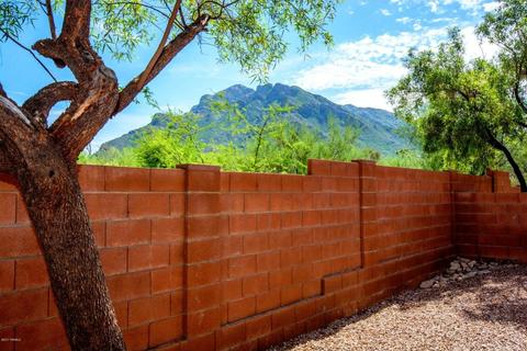 155 E Bowers Ct, Tucson, AZ 85704 photo 2