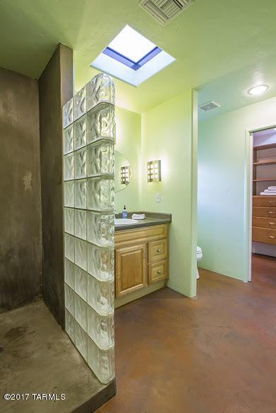 1202 E Silver St, Tucson, AZ 85719 photo 25