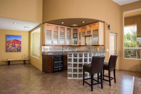 8135 E Cloud Rd, Tucson, AZ 85750 photo 4