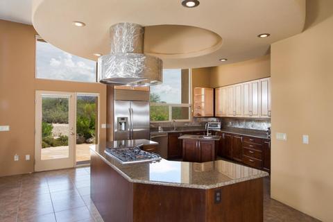8135 E Cloud Rd, Tucson, AZ 85750 photo 11