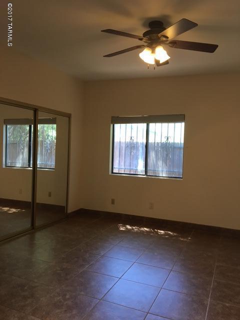 3326 E Popinac Loop, Tucson, AZ 85716 photo 9