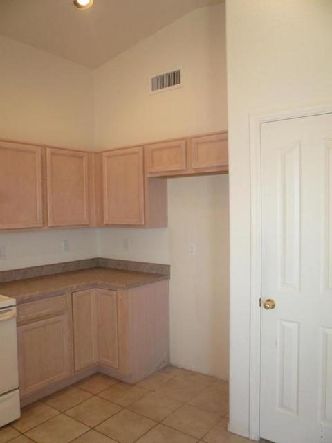 10487 E Dusky Willow Dr, Tucson, AZ 85747 photo 9