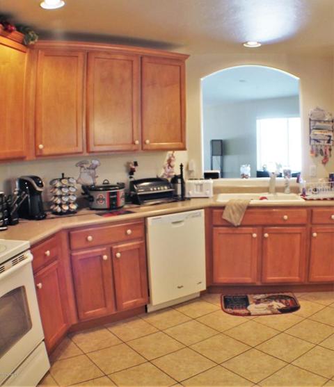 6586 E Splendid Ln, Tucson, AZ 85756 photo 5