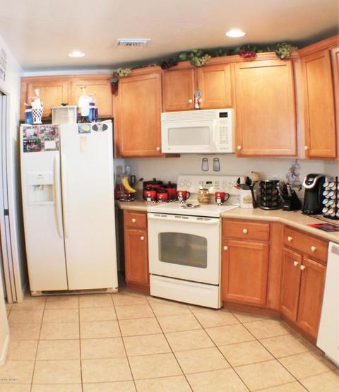 6586 E Splendid Ln, Tucson, AZ 85756 photo 4