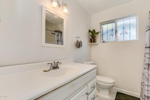 858 E Sequoyah St, Tucson, AZ 85719 photo 7