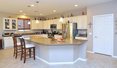 112 E Adytum Pl, Vail, AZ 85641 photo 9