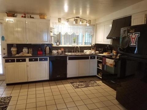 301 E Bromley St, Tucson, AZ 85704 photo 2