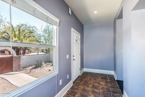 1130 E 9th St, Tucson, AZ 85719 photo 2