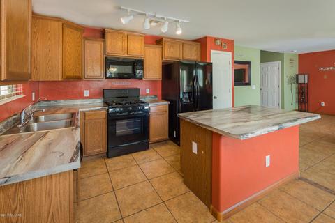 7954 Nautilus Dr, Tucson, AZ 85756 photo 3