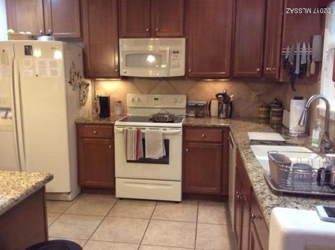 474 E Codd St, Tucson, AZ 85701 photo 5