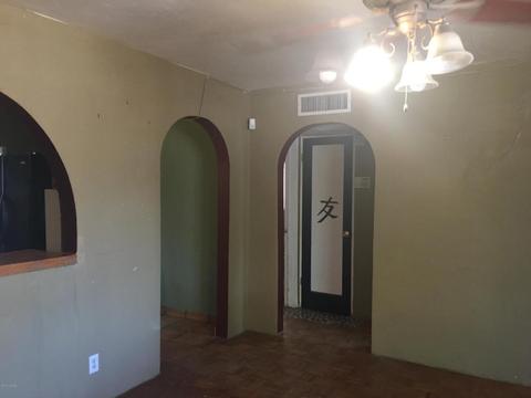 4569 E 5th St, Tucson, AZ 85711 photo 2