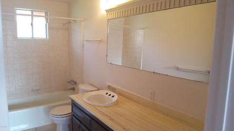 933 E Adelaide Dr, Tucson, AZ 85719 photo 4