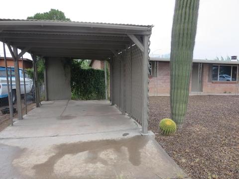 5233 E 27th St, Tucson, AZ 85711 photo 4