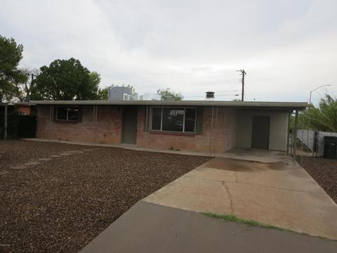 5233 E 27th St, Tucson, AZ 85711 photo 2