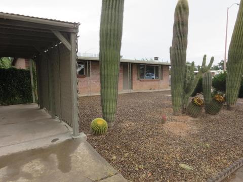5233 E 27th St, Tucson, AZ 85711 photo 3