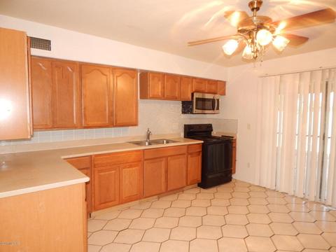 2109 E Canada St, Tucson, AZ 85706 photo 5