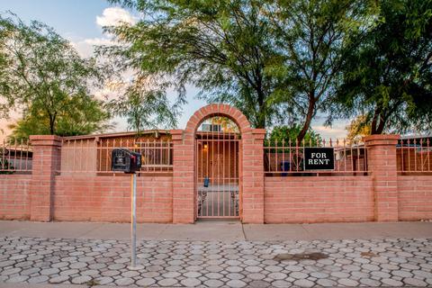 25 Elvado Rd, Tucson, AZ 85756 photo 2