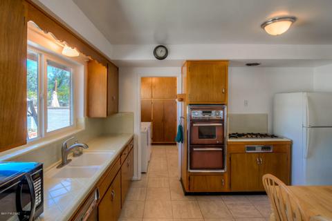 5627 E Spring St, Tucson, AZ 85712 photo 5