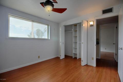 8317 E Beverly St, Tucson, AZ 85710 photo 18