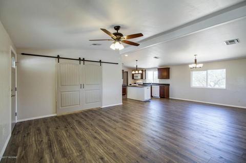 13475 E Kahlua Rd, Vail, AZ 85641 photo 2