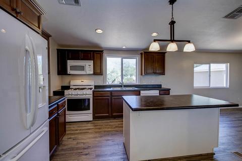 13475 E Kahlua Rd, Vail, AZ 85641 photo 4