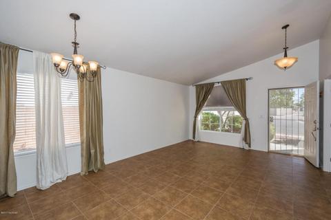9021 N Eaglestone Loop, Tucson, AZ 85742 photo 19