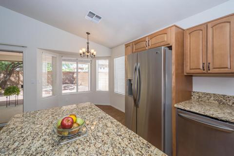 9021 N Eaglestone Loop, Tucson, AZ 85742 photo 14