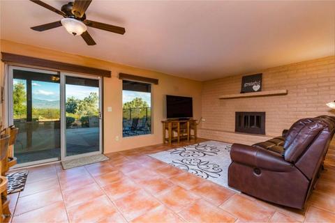 8250 E Cloud Rd, Tucson, AZ 85750 photo 6