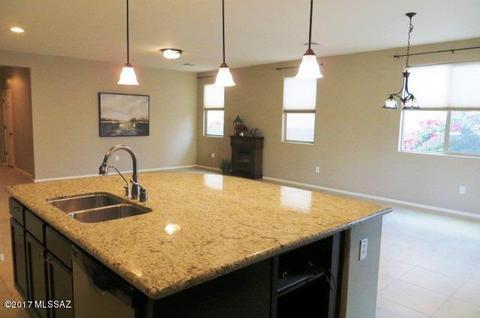 251 E Refuge Loop, Vail, AZ 85641 photo 5