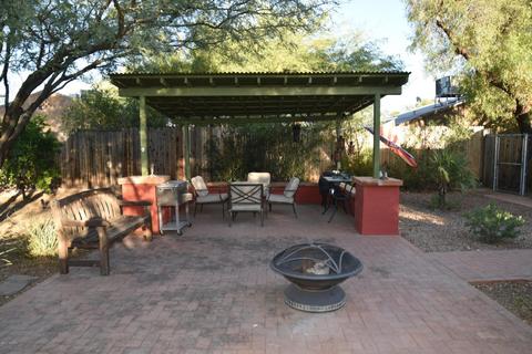 1815 E Seneca St, Tucson, AZ 85719 photo 4