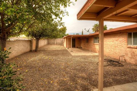 8822 E Colette St, Tucson, AZ 85710 photo 5