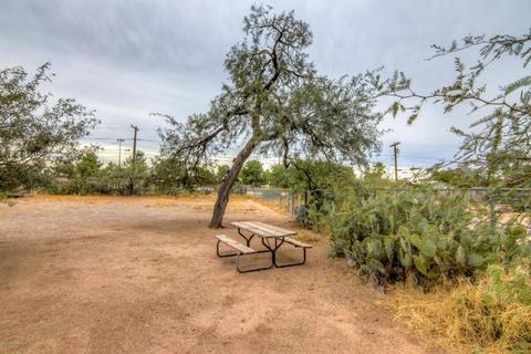 1202 E 27th St, Tucson, AZ 85713 photo 2