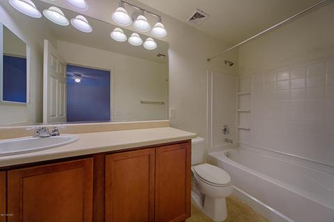 5026 E Kittentails Dr, Tucson, AZ 85756 photo 9