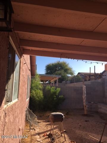8864 E Apple Tree Dr, Tucson, AZ 85730 photo 8