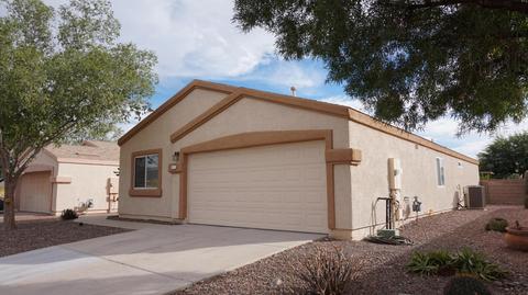 9443 E Bench Mark Loop, Tucson, AZ 85747 photo 3