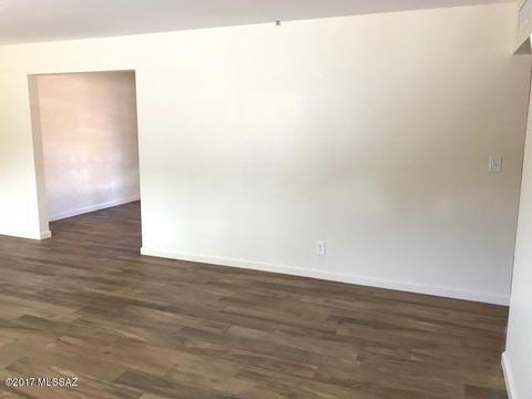 4057 E 3rd St, Tucson, AZ 85711 photo 7