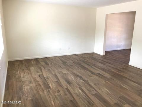 4057 E 3rd St, Tucson, AZ 85711 photo 6