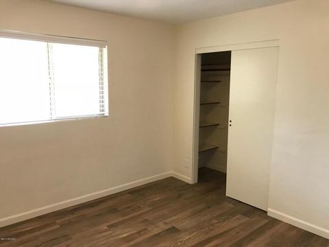 4057 E 3rd St, Tucson, AZ 85711 photo 14