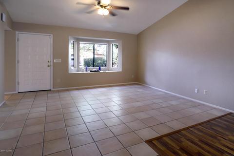 3937 S Havenhurst Dr, Tucson, AZ 85730 photo 4