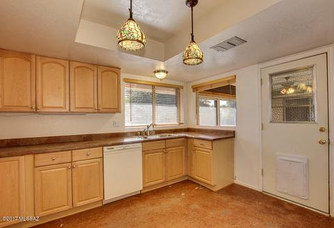 8750 E 26th St, Tucson, AZ 85710 photo 12