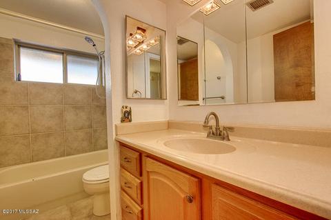8750 E 26th St, Tucson, AZ 85710 photo 23