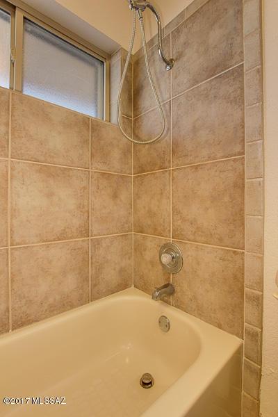 8750 E 26th St, Tucson, AZ 85710 photo 24