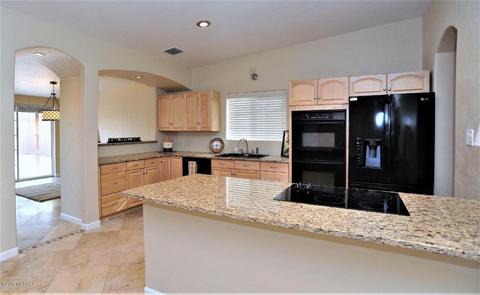 8724 E Burning Tree Dr, Tucson, AZ 85710 photo 19