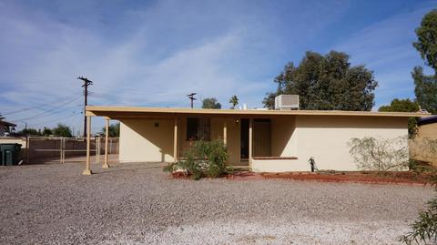 3943 E Sylvane Dr, Tucson, AZ 85711 photo 1