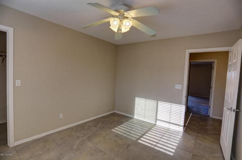 9613 E Paseo Del Tornasol, Tucson, AZ 85747 photo 18
