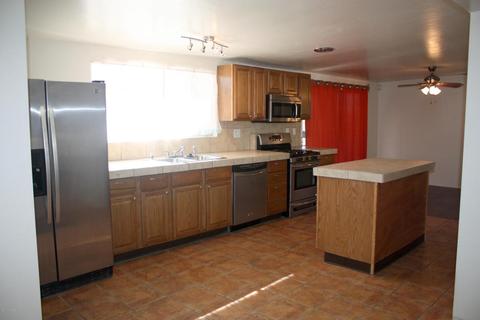 8402 E Beverly St, Tucson, AZ 85710 photo 9