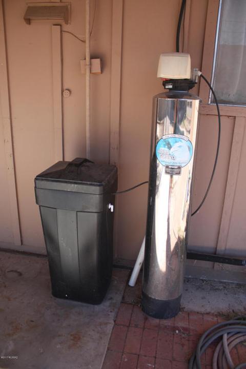 8402 E Beverly St, Tucson, AZ 85710 photo 28