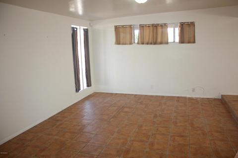 8402 E Beverly St, Tucson, AZ 85710 photo 8